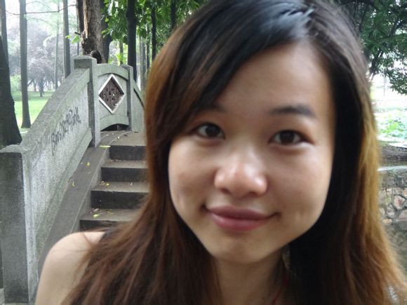 《还你一个年轻漂亮的脸蛋》